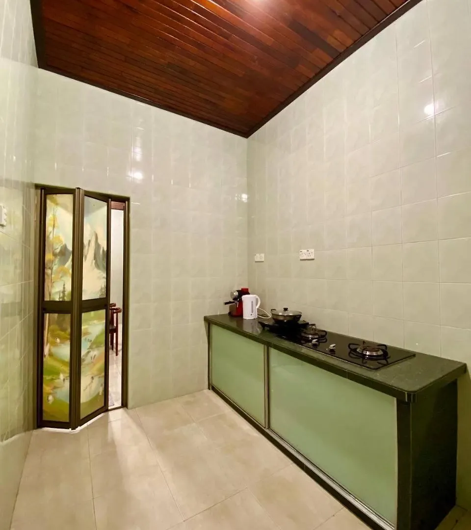 Willa Wooden House Penang By The Bukit 4R3B 10Pax With Netflix & Wifi Bukit Mertajam