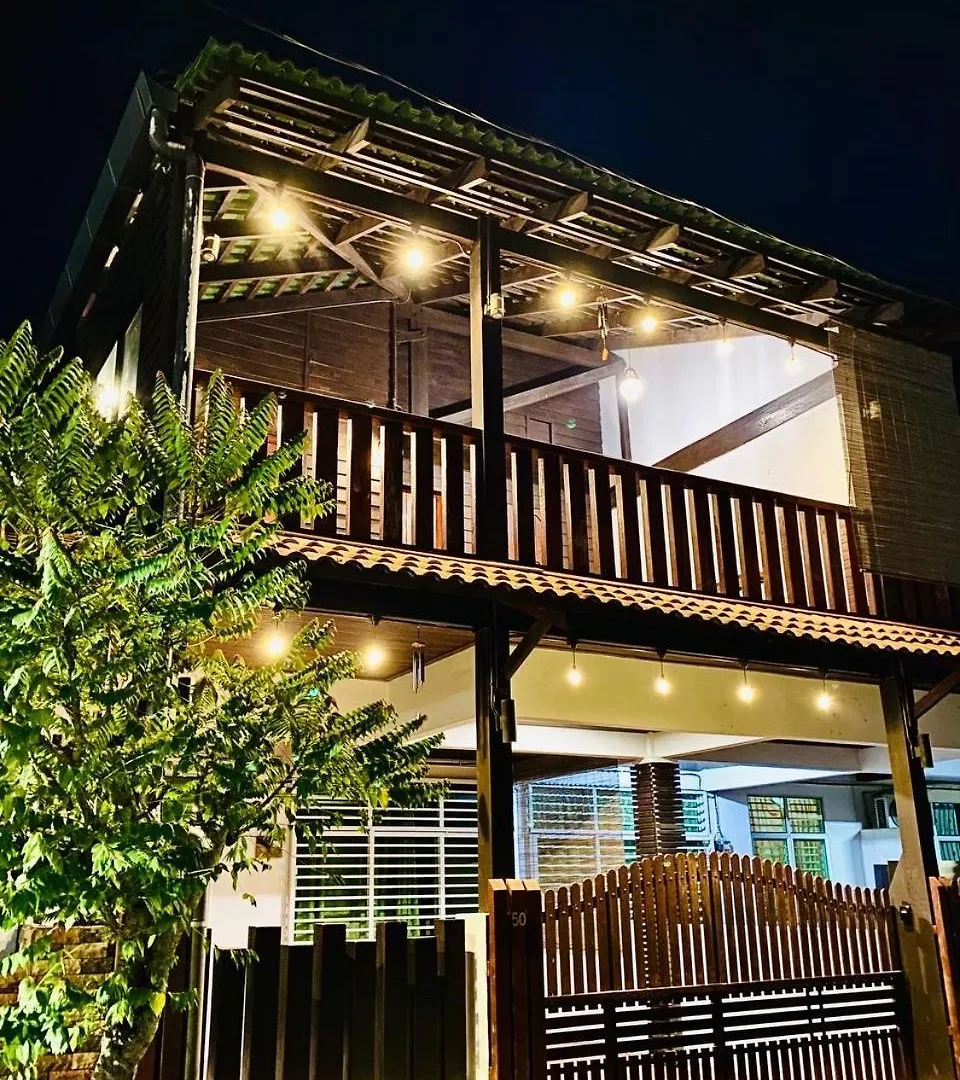 Willa Wooden House Penang By The Bukit 4R3B 10Pax With Netflix & Wifi Bukit Mertajam Dom wakacyjny